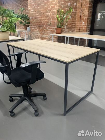 Стол офисный лофт