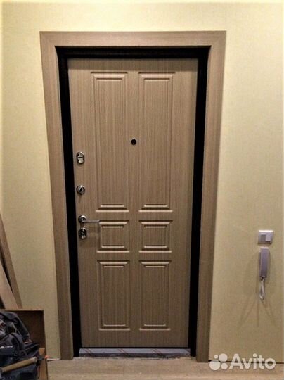 Двери входные металлические