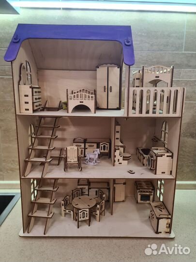 Детский игровой домик деревянный