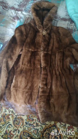 Полушубок из норки с капюшоном 46-48