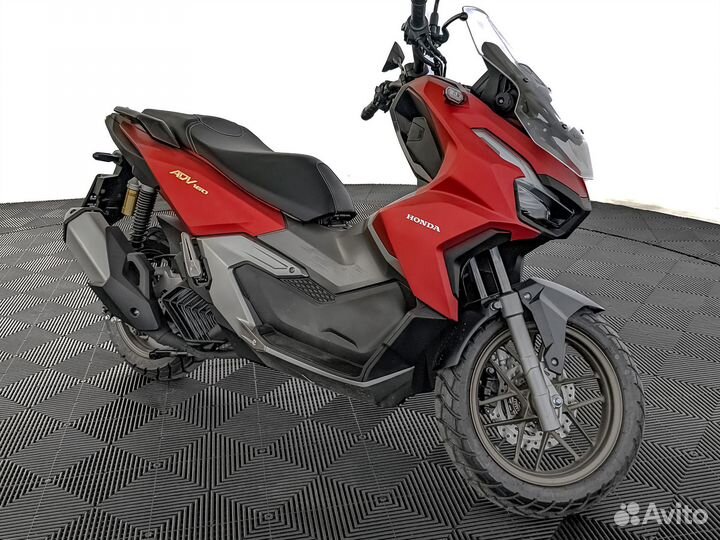 Honda ADV 160