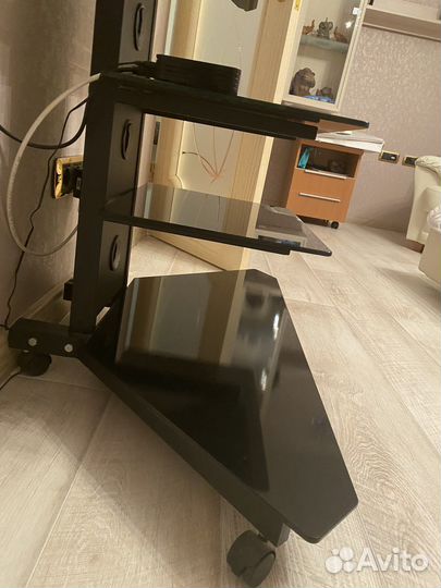 Телевизионная подставка