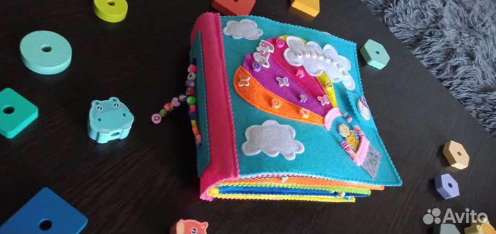 Развивающая книжка из фетра