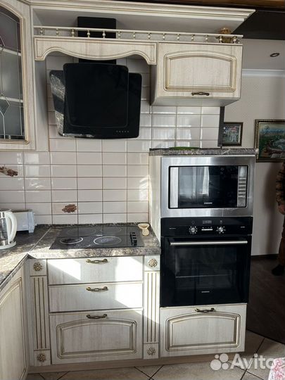 Кухонный гарнитур