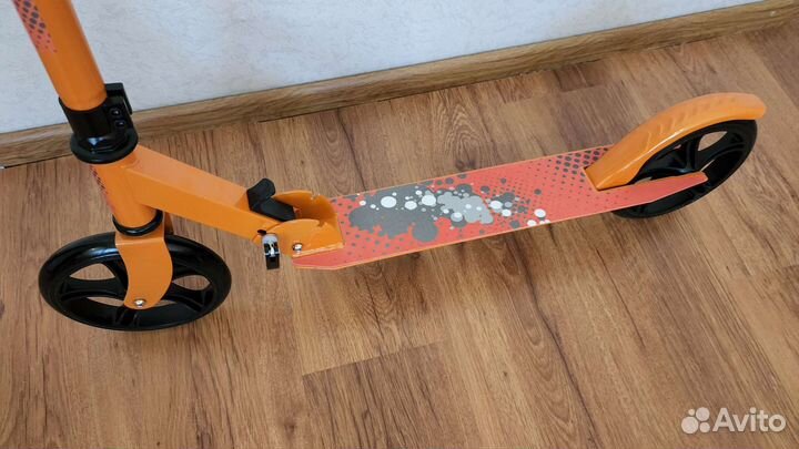 Новый самокат подростковый вес до 70кг