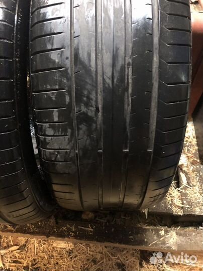 Pirelli P Zero 275/40 R19