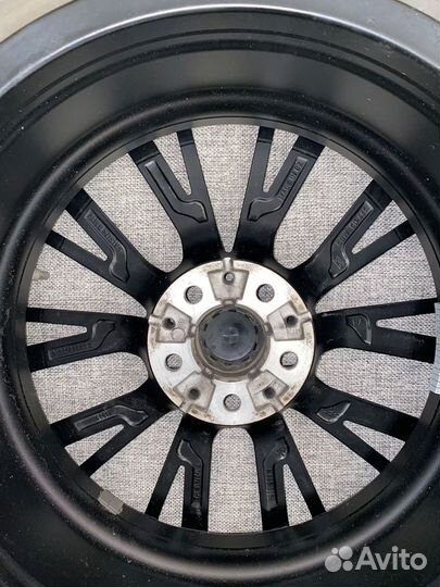 Pirelli Winter Sottozero 225/40 R18