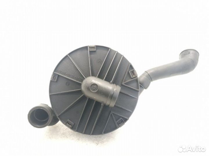 Насос продувки катализатора Mercedes-Benz M-Class