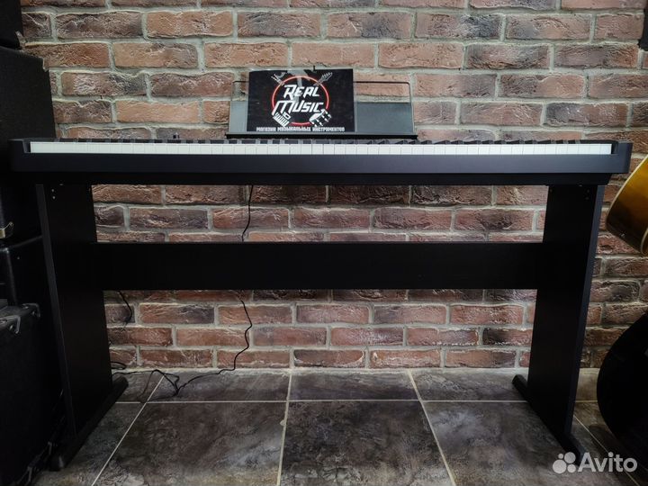 Цифровое пианино Casio для музыкальной школы