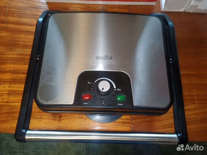 Электрогриль Smile KG 1046