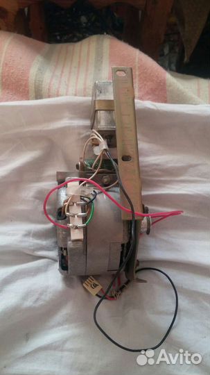 Двигатели от кассетных магнитофонов,Соленоиды
