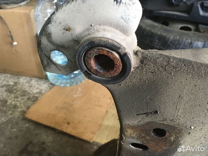 Подрамник передний Ford Focus 3