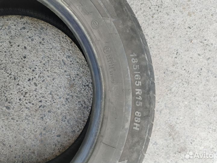 Kumho 975 185/65 R15