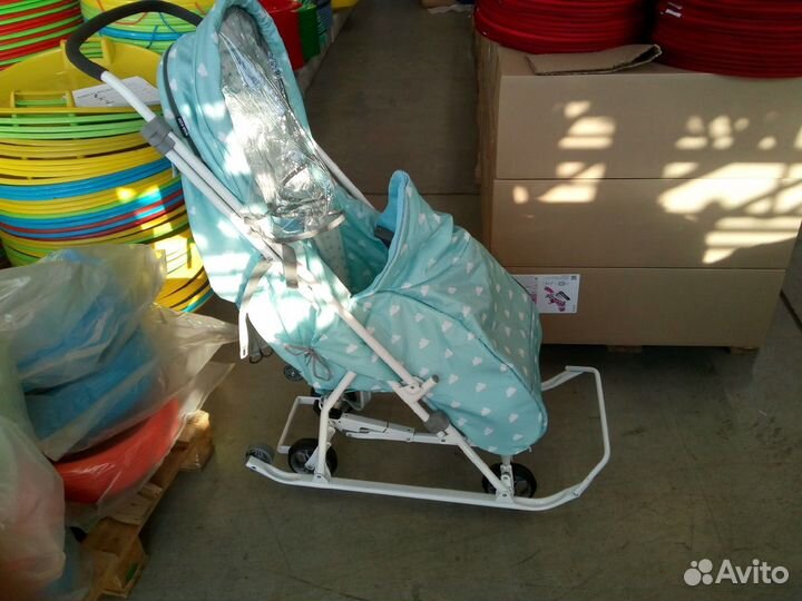 Детские санки с колесами