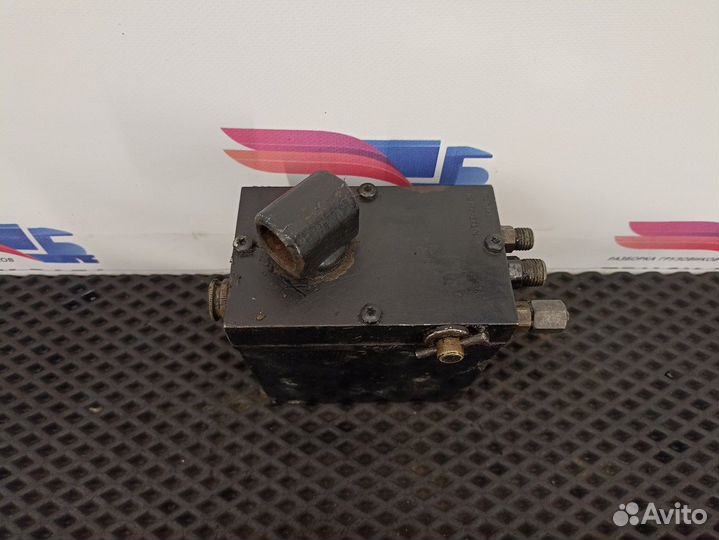 1914281 Насос подъёма кабины Daf XF106