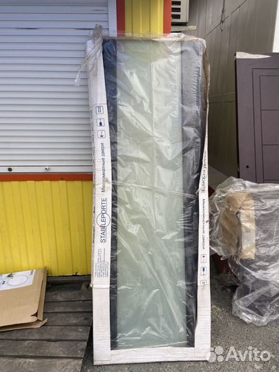 Межкомнатная дверь на 800 с коробкой