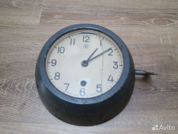 Часы корабельные каютные СССР
