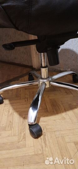 Компьютерное кресло