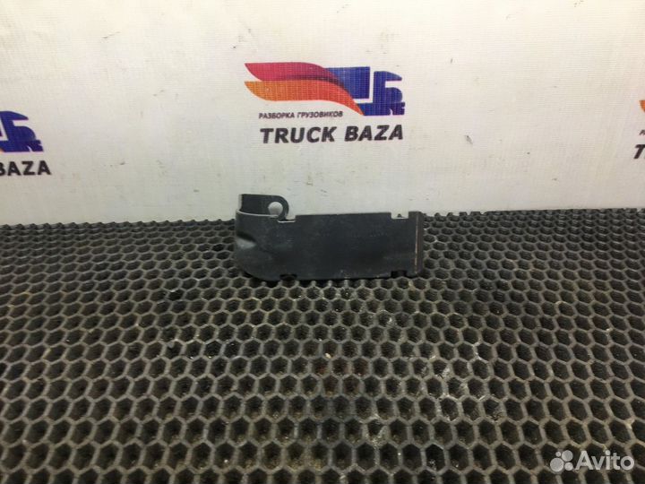Кронштейн бака AdBlue Volvo FH