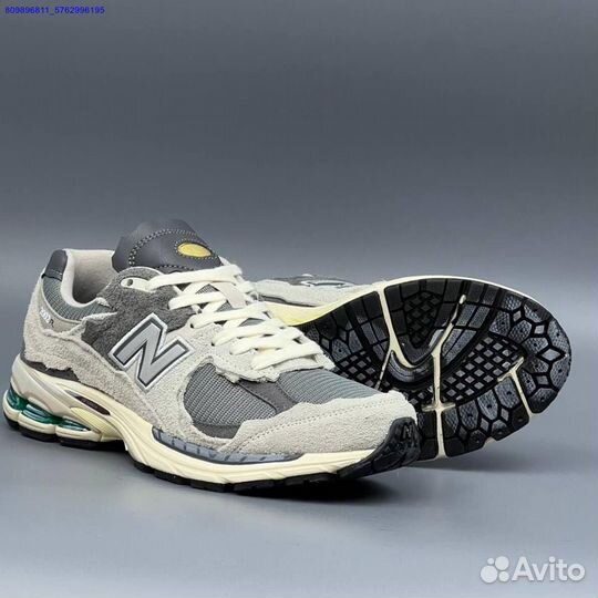 Кроссовки New Balance 2002R Светлые (Арт.21242)