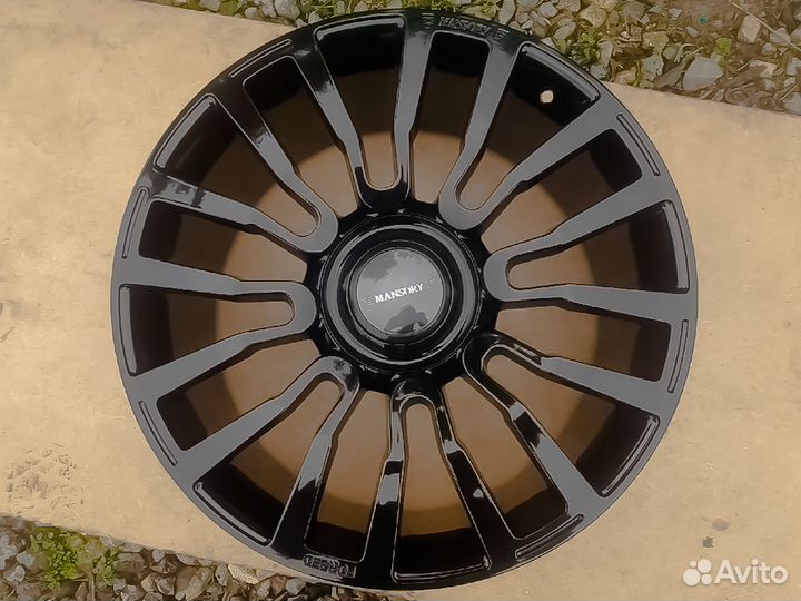 Кованые R22 mansory Y8 к Rolls,Bentley,BMW,G63