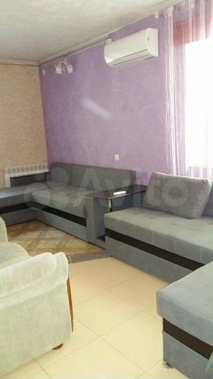 2-к. квартира, 50 м², 1/5 эт.