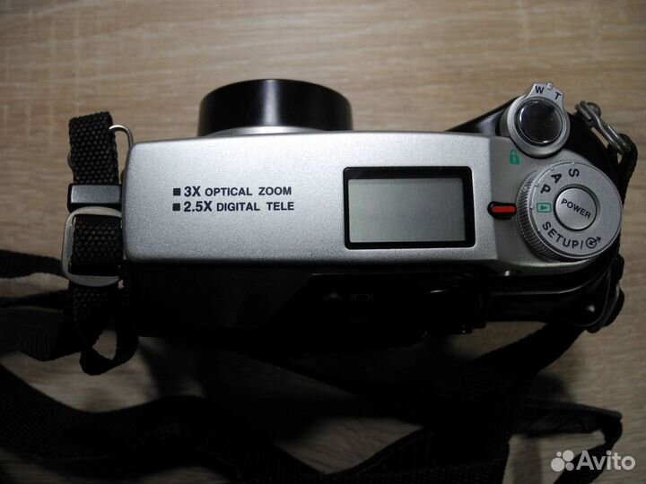 Фотоаппарат Olympus C-2000 Z