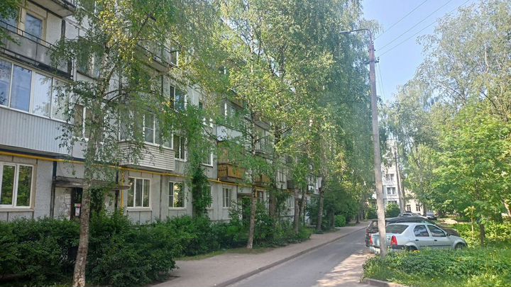 2-к. квартира, 48 м², 5/5 эт.