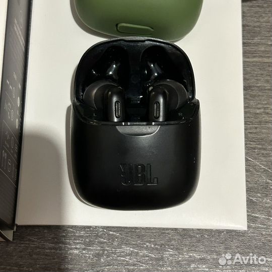 Наушники TWS JBL tune 225TWS черные