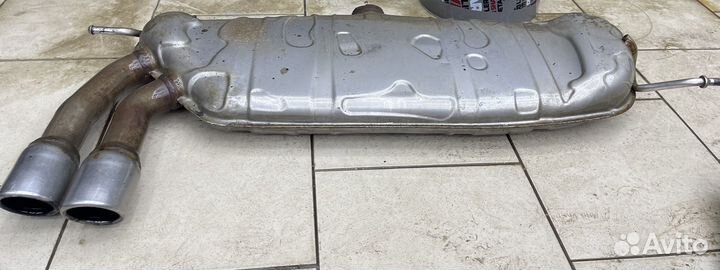 Накладка на задний бампер volkswagen golf 5 gti