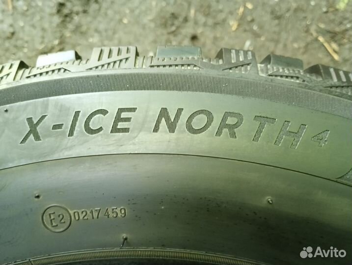 Michelin X-Ice North 4 205/65 R16 99T