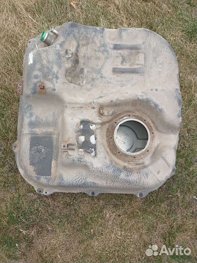 Оригинальный топливный бак