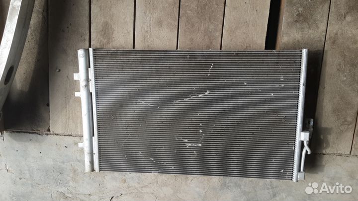 Радиатор кондиционера BMW X3 F25 OEM 9216143