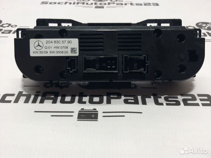 Блок управления климатом Mercedes w204
