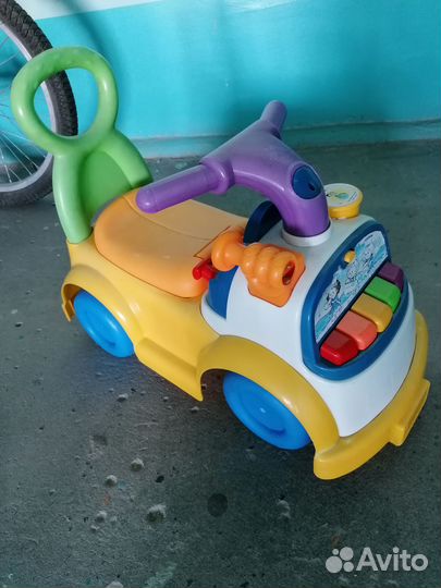 Детская машинка - каталка