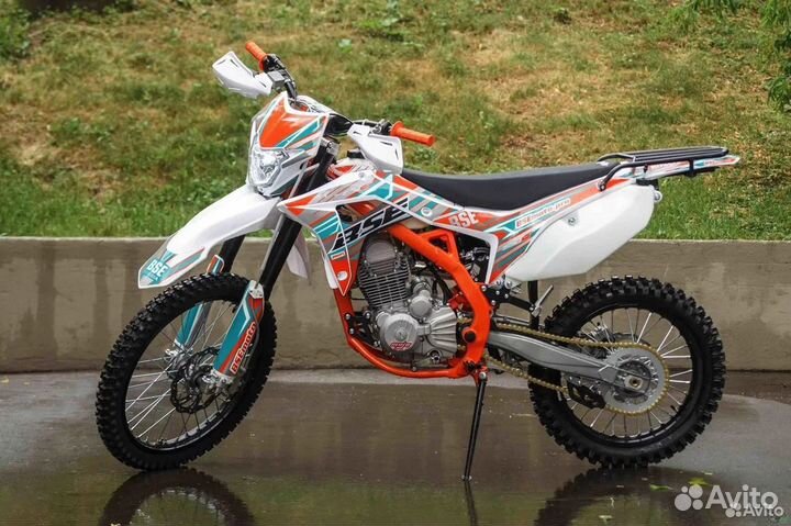 Кроссовый мотоцикл BSE Z6-250