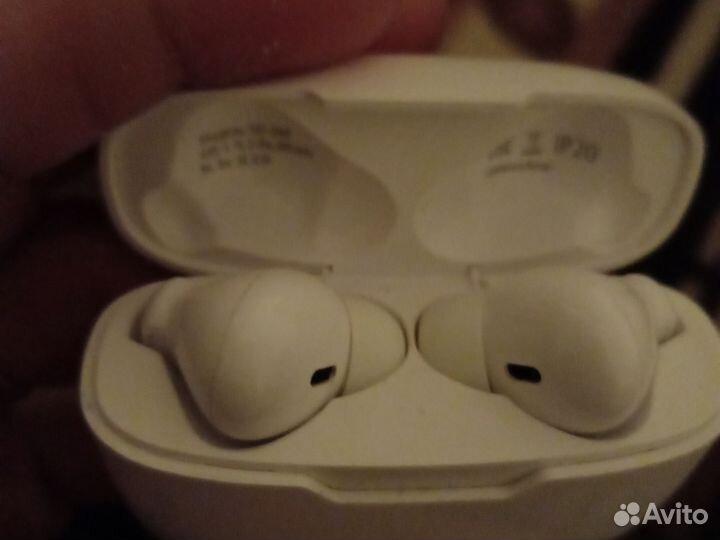 Беспроводные наушники