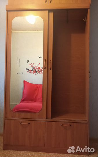 Шкаф для вещей с антресолью