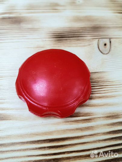 Устройство для закрывания пэт бутылок Pegas Twist