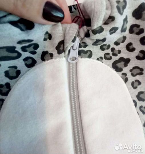 Новый тёплый комбинезон на рост 62- 68 (3-6 мес)