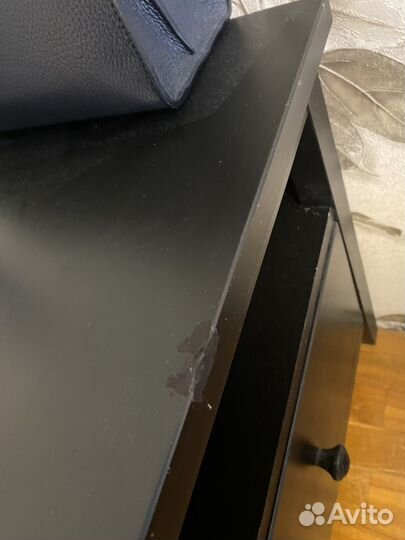 Тумба под телевизор