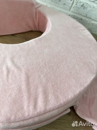 Подушка для кормления новая
