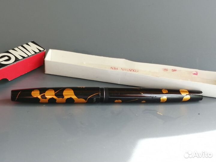 Ручка перьевая Feather винтаж Китай