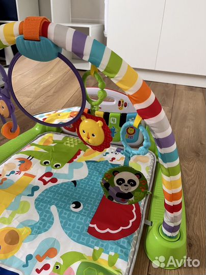 Развивающий коврик fisher price с пианино