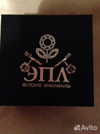 Серьги белое золото