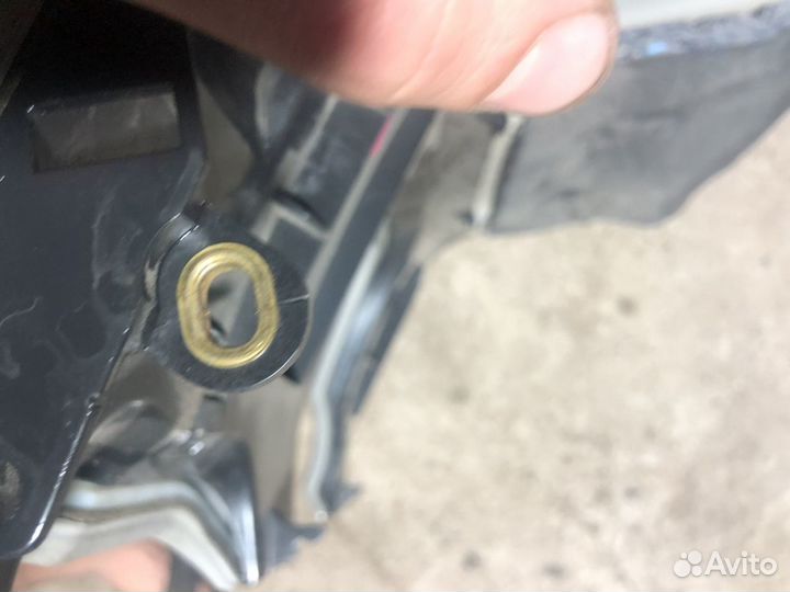 Ниша накладка торпедо ауди а4 б6 б7