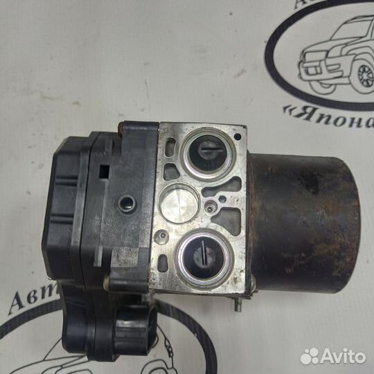 Блок (насос) ABS lexus rx 350 2grfe