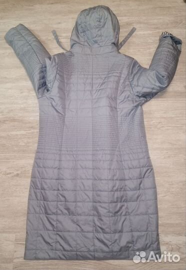 Пальто стёганое новое весна р 54