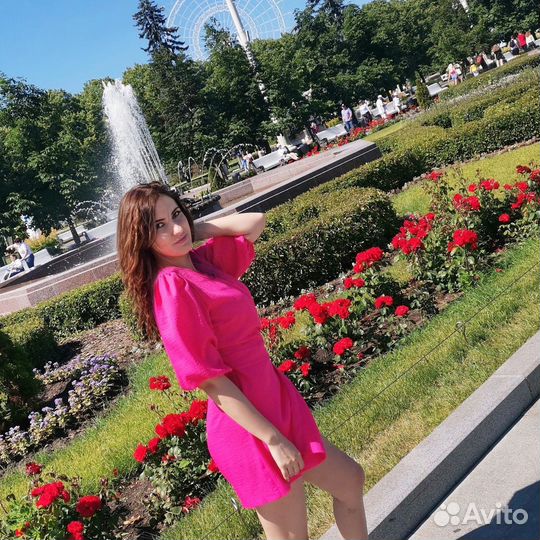 Администратор, хостес, менеджер