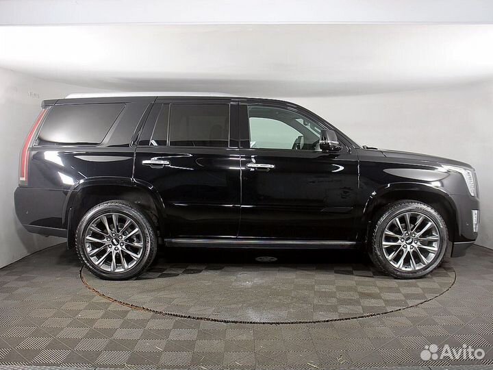 Cadillac Escalade 6.2 AT, 2019, 32 878 км